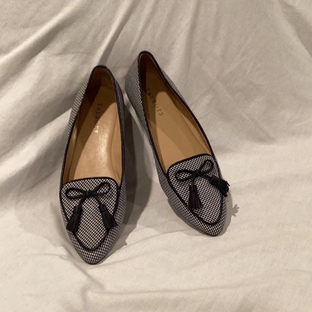 TALBOTS FRANCESCA TASSEL TIE DRIVING MOCCASINS - HOUNDSTOOTH